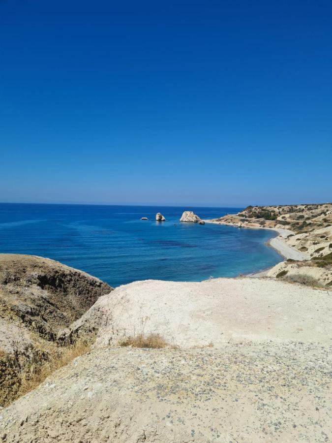 Helios Heights Spirits, Aphrodite Hills Golf Resort Kouklia Extérieur photo