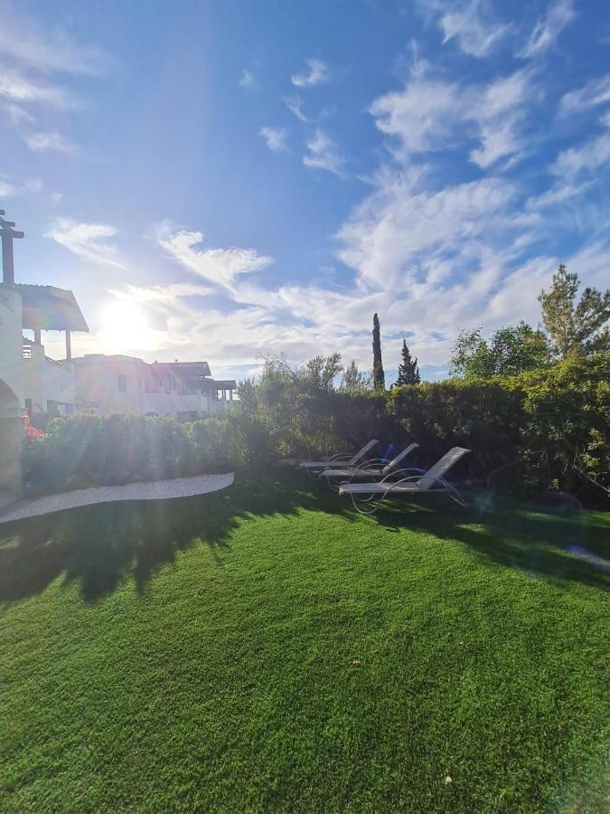 Helios Heights Spirits, Aphrodite Hills Golf Resort Kouklia Extérieur photo