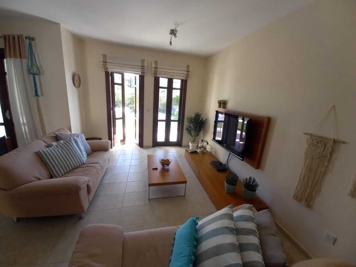 Helios Heights Spirits, Aphrodite Hills Golf Resort Kouklia Extérieur photo